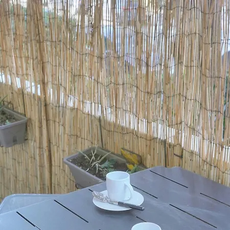 Frgk Tamaris Terrace, Ac & Ultra-fast Wi-fi 아파트 앙티브